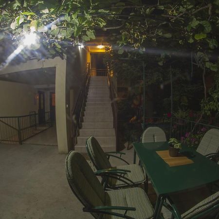 Apartments Gugolj M&M Herceg Novi Exterior foto