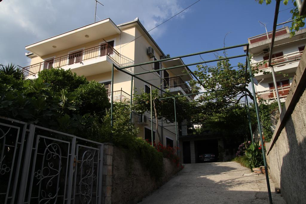 Apartments Gugolj M&M Herceg Novi Exterior foto