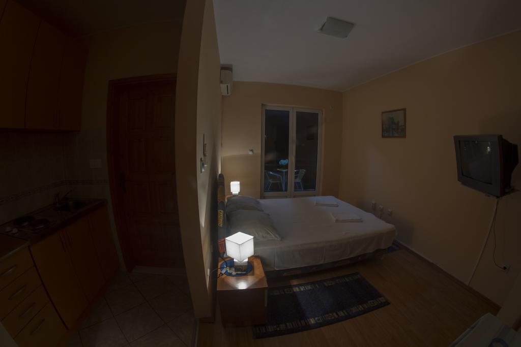 Apartments Gugolj M&M Herceg Novi Exterior foto