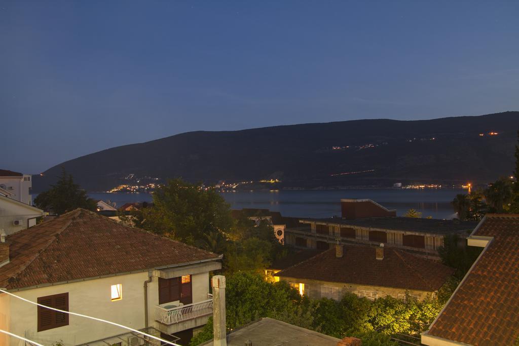 Apartments Gugolj M&M Herceg Novi Exterior foto